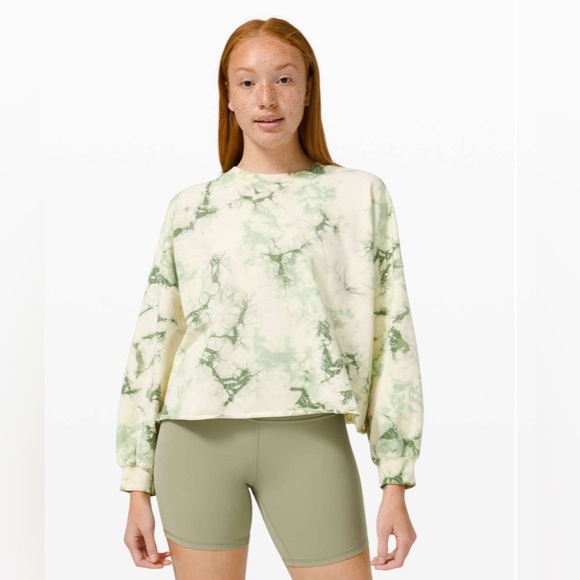 π Lululemon LA Oversized Boxy Crew - Camo Wash Willow Green/Army Green - M/L - Picture 3 of 12
